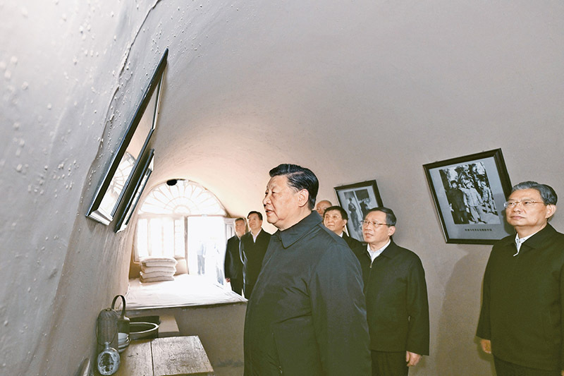為實現二十大目標任務而（ér）團（tuán）結奮鬥03.jpg